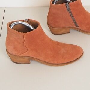 Frye Women's Suede Ankle Boots Orange Side Zip Block Heel Size 6.5